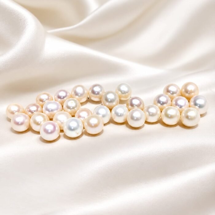 WHITE PEARL (SMALL SIZE)